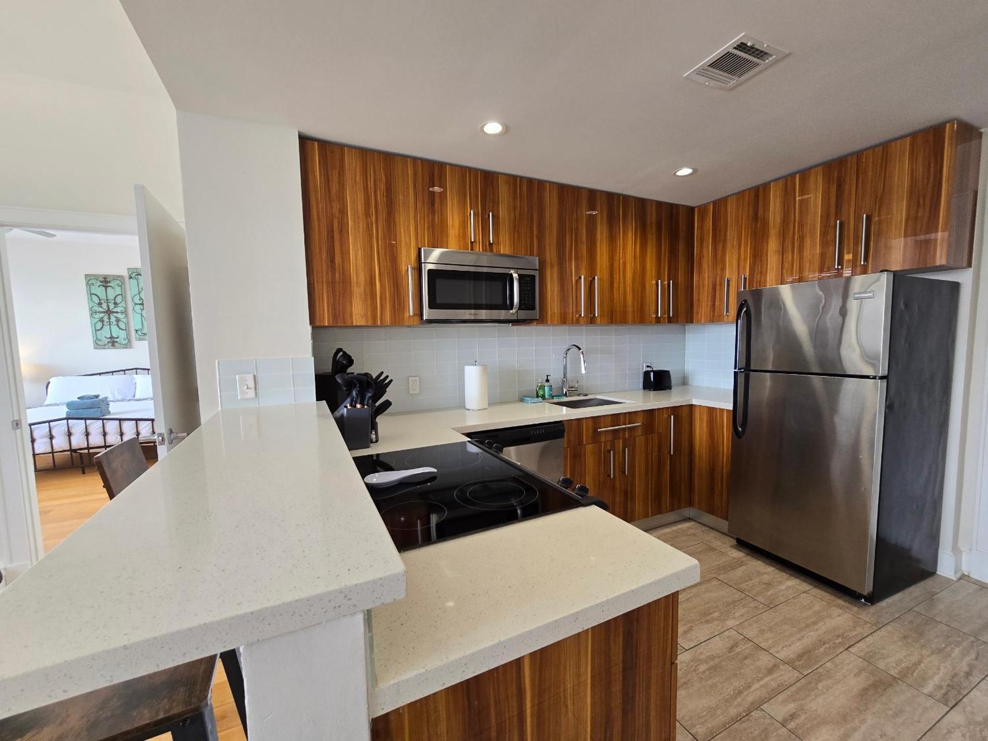 Amazing Condos Beautiful View 2 Blocks To French Quarter, Small Rooftop Pool, Gym, Seanger Theater, Super Dome, And Bourbon St 뉴올리언스 객실 사진